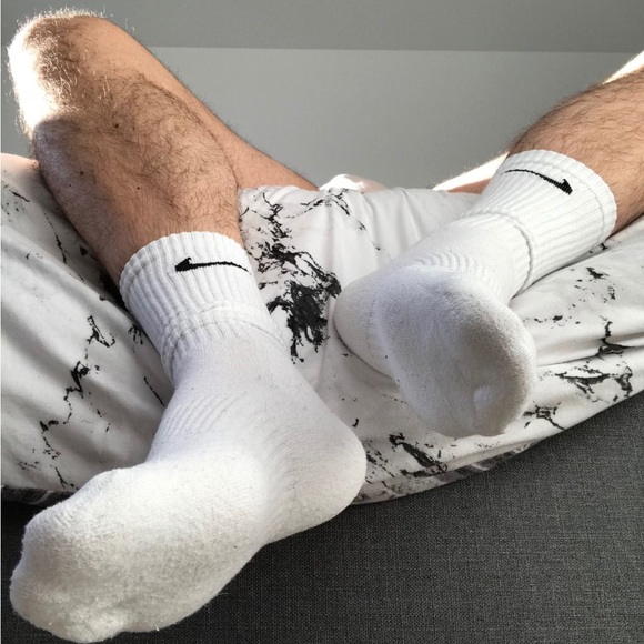 Nike - Picture 3 of 9